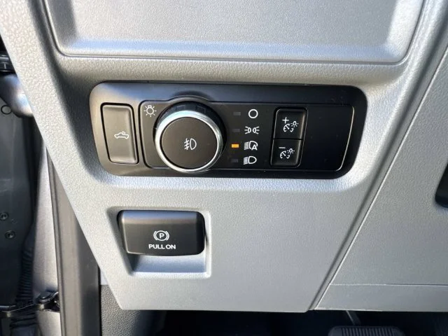 Used 2023 Silver Ford XLT image 46