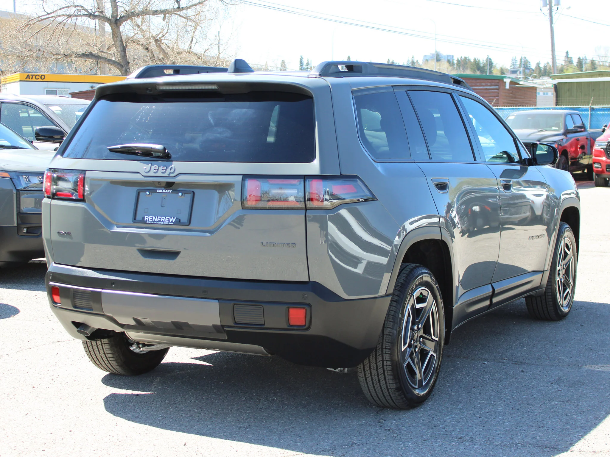 New 2026 Grey Jeep Limited * Hybrid image 4