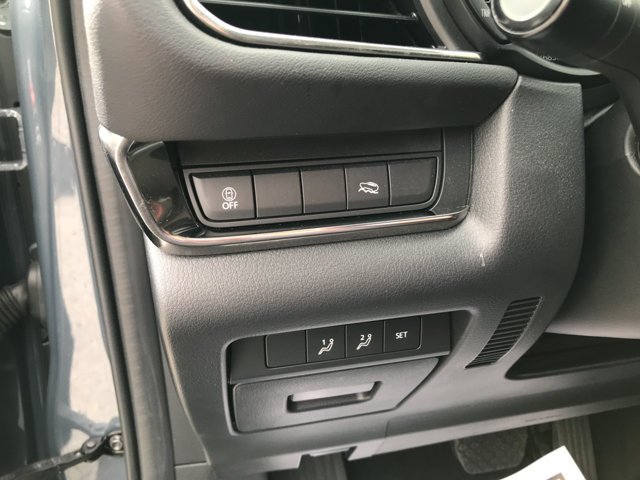 Used 2023 Polymetal Gray Metallic Mazda 2.5 S Carbon Edition image 15