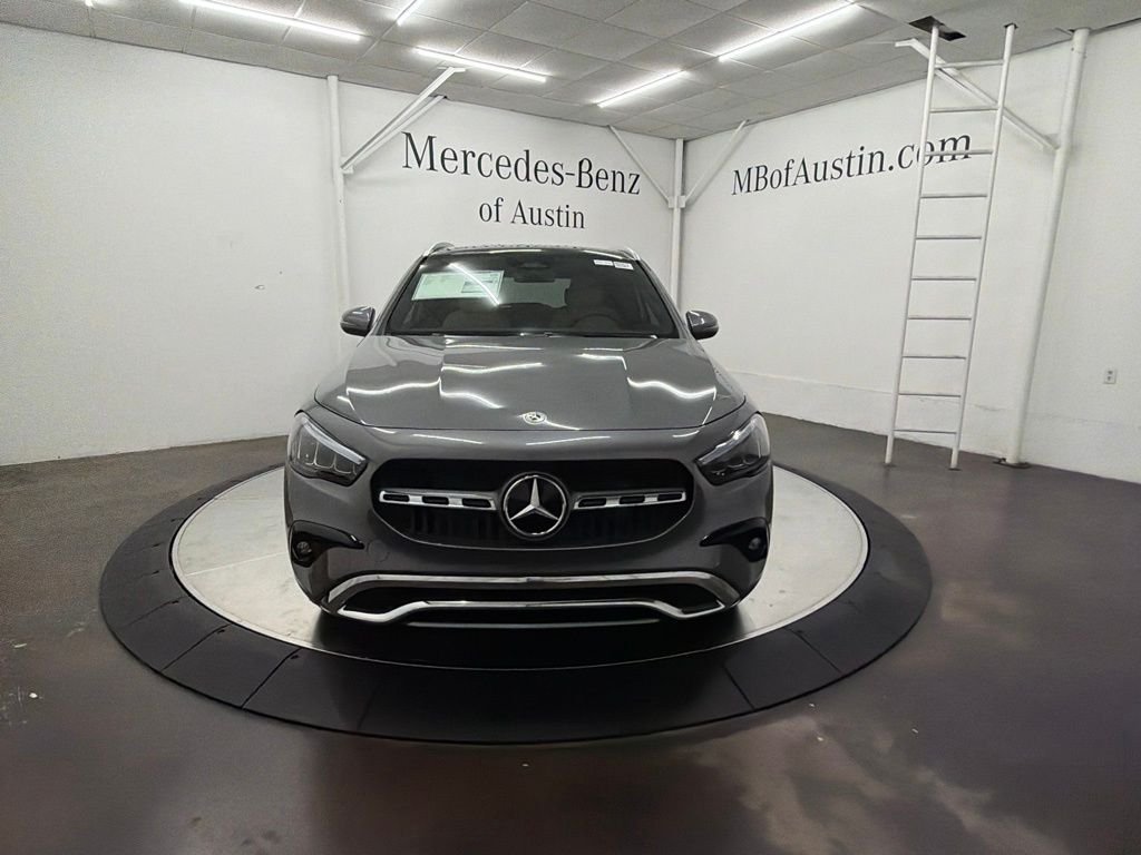 New 2026 Mountain Grey Metallic Mercedes-Benz GLA 250 image 2