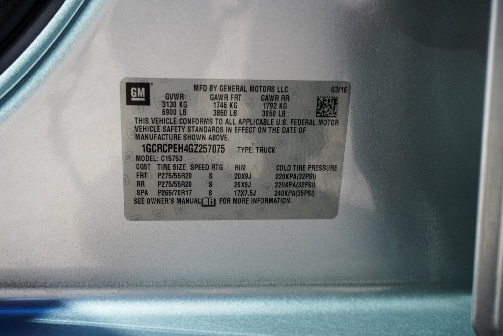 Used 2016 Silver Chevrolet Custom image 35