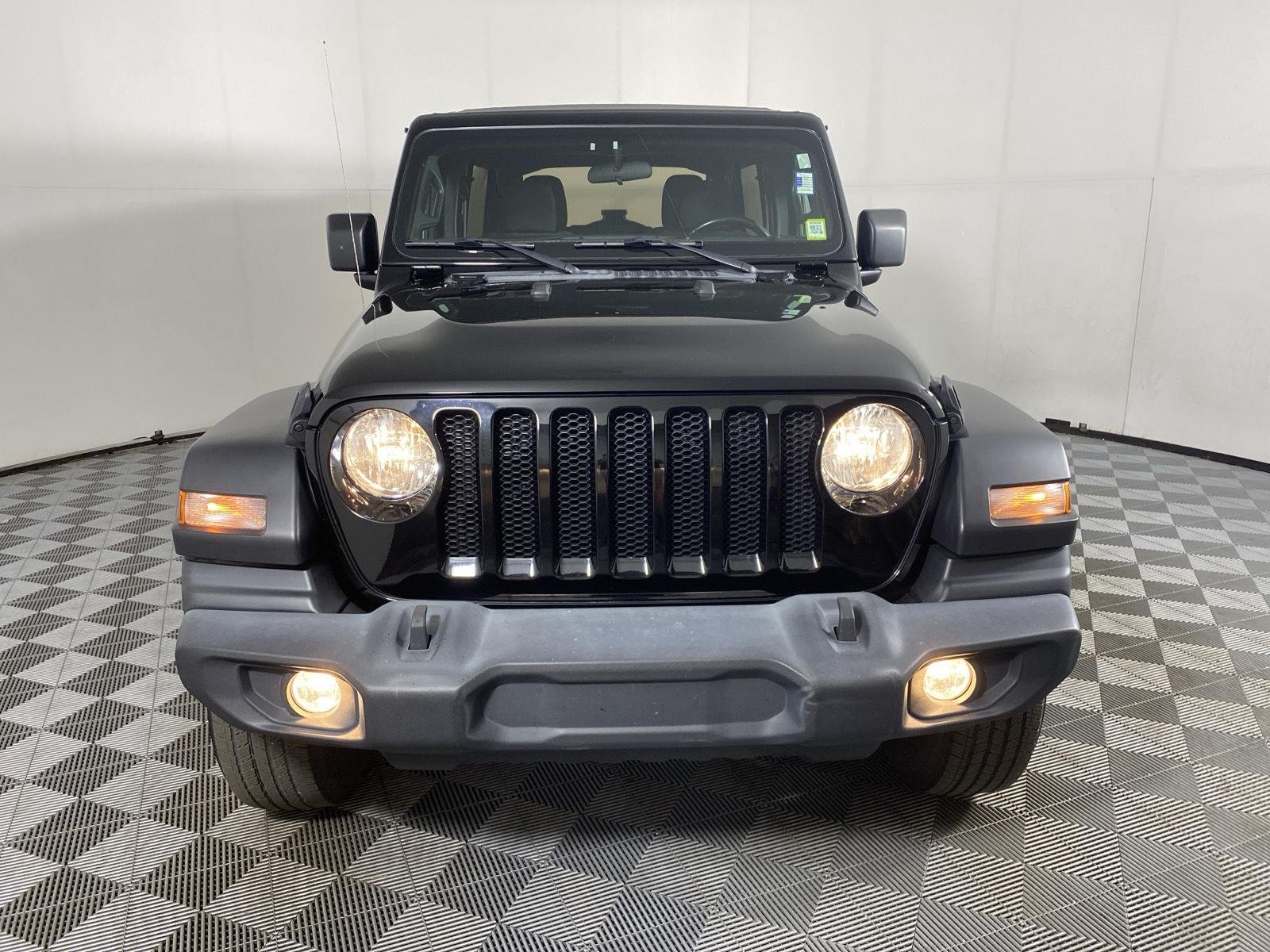 Used 2022 Black Clearcoat Jeep Unlimited Sport S image 6