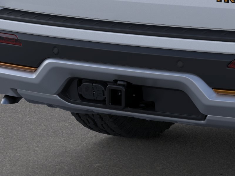 New 2026 Space White Metallic Ford Tremor image 23