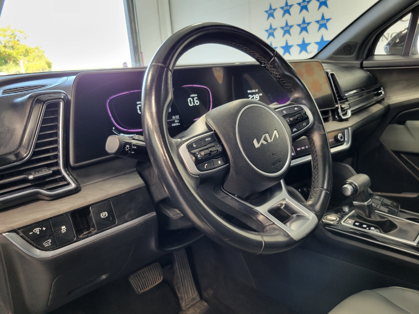 Used 2023 Black Kia X-Line image 10
