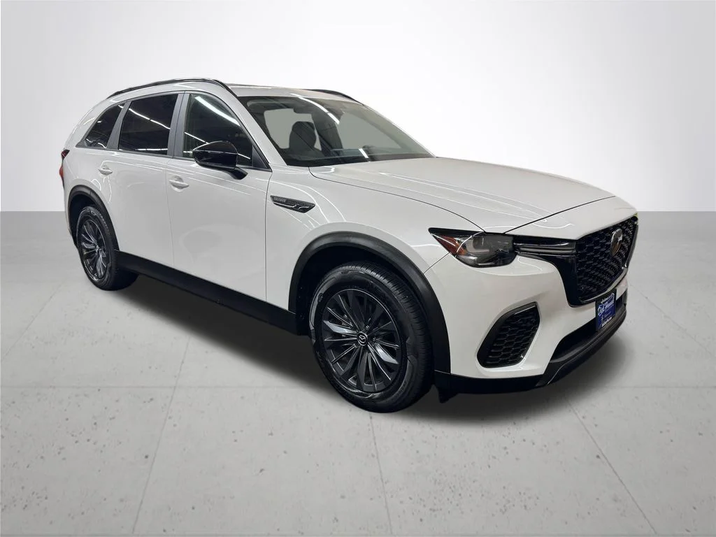 Used 2025 White Mazda 3.3 Turbo Preferred 3.3 Turbo Preferred Package image 9
