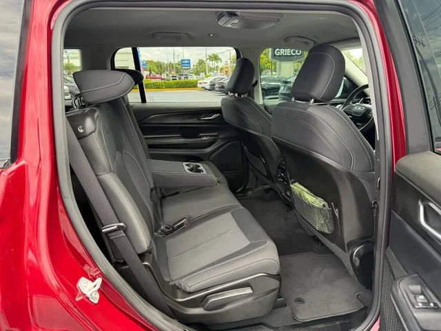Used 2023 Red Jeep Laredo 4x2 image 18
