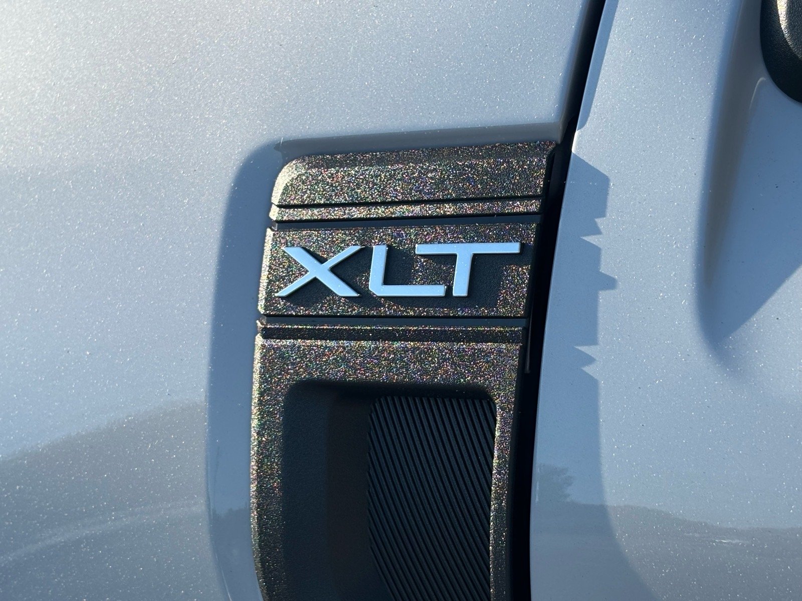 New 2026 Space White Metallic Ford XLT image 6