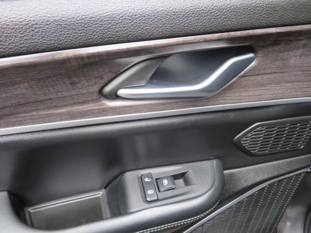 Used 2023 Baltic Gray Metallic Clearcoat Jeep  image 17