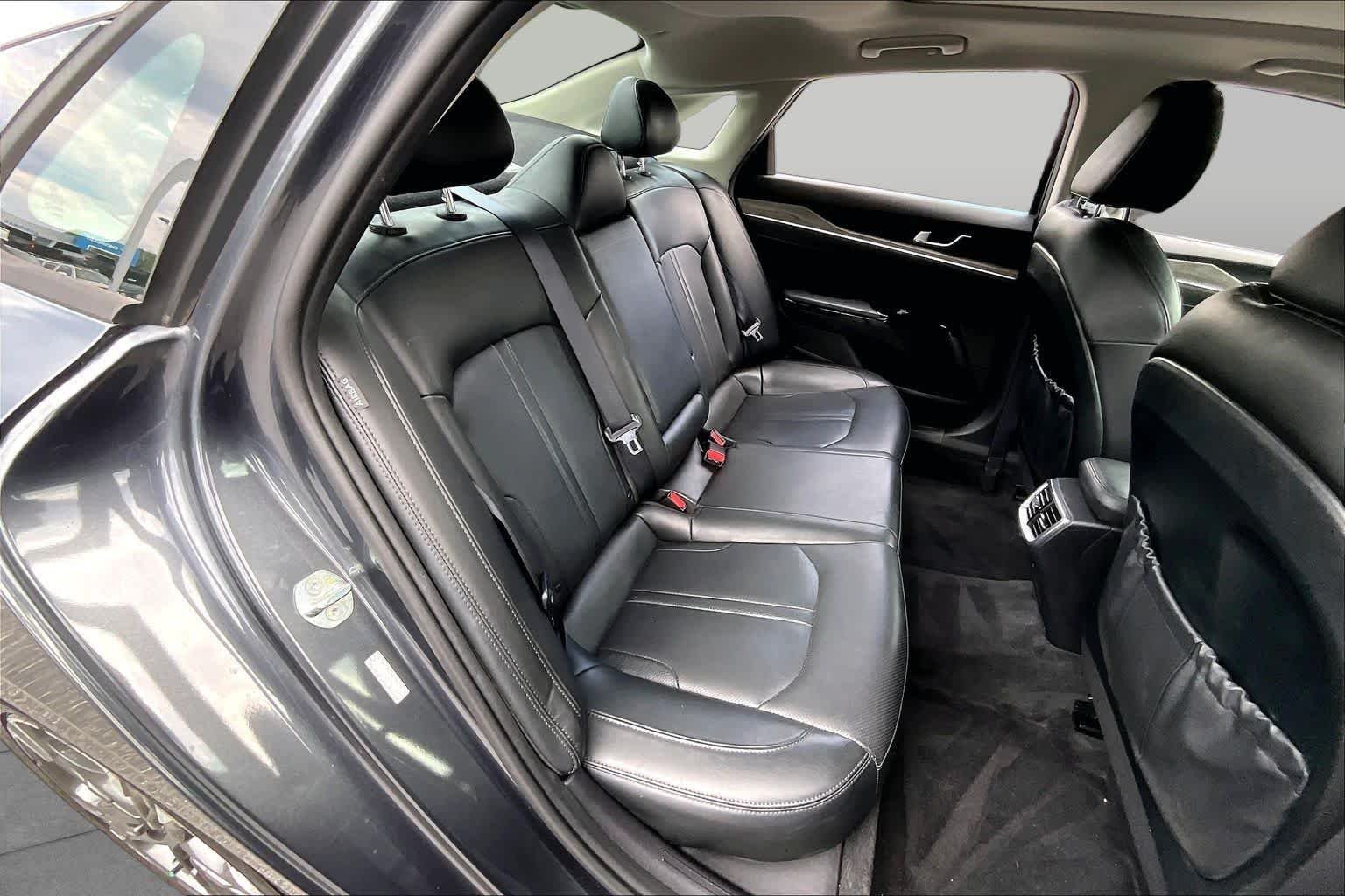 Used 2021 Gravity Gray Kia EX image 21
