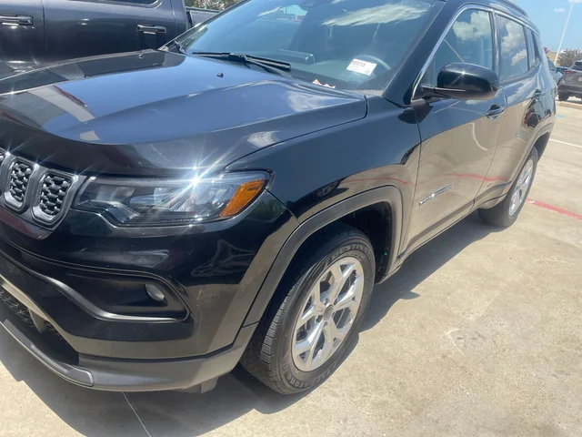 2025 Jeep Compass Latitude
