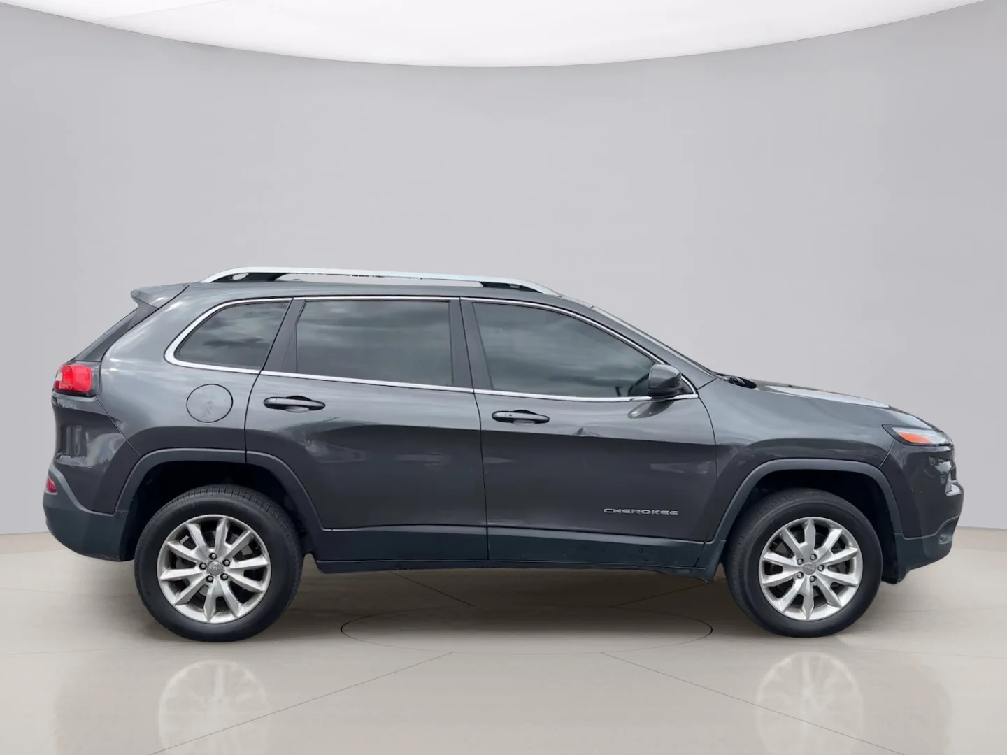 Used 2014 Grey Jeep 4WD LIMIT image 6