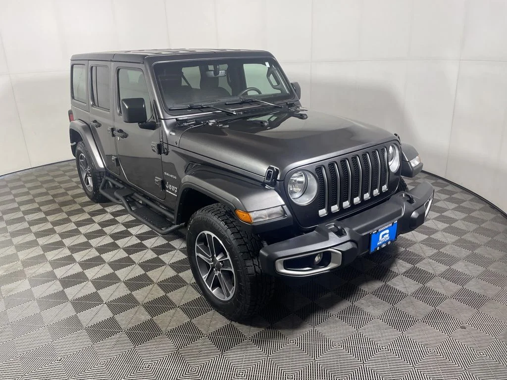 2023 Jeep Wrangler Sahara's photo