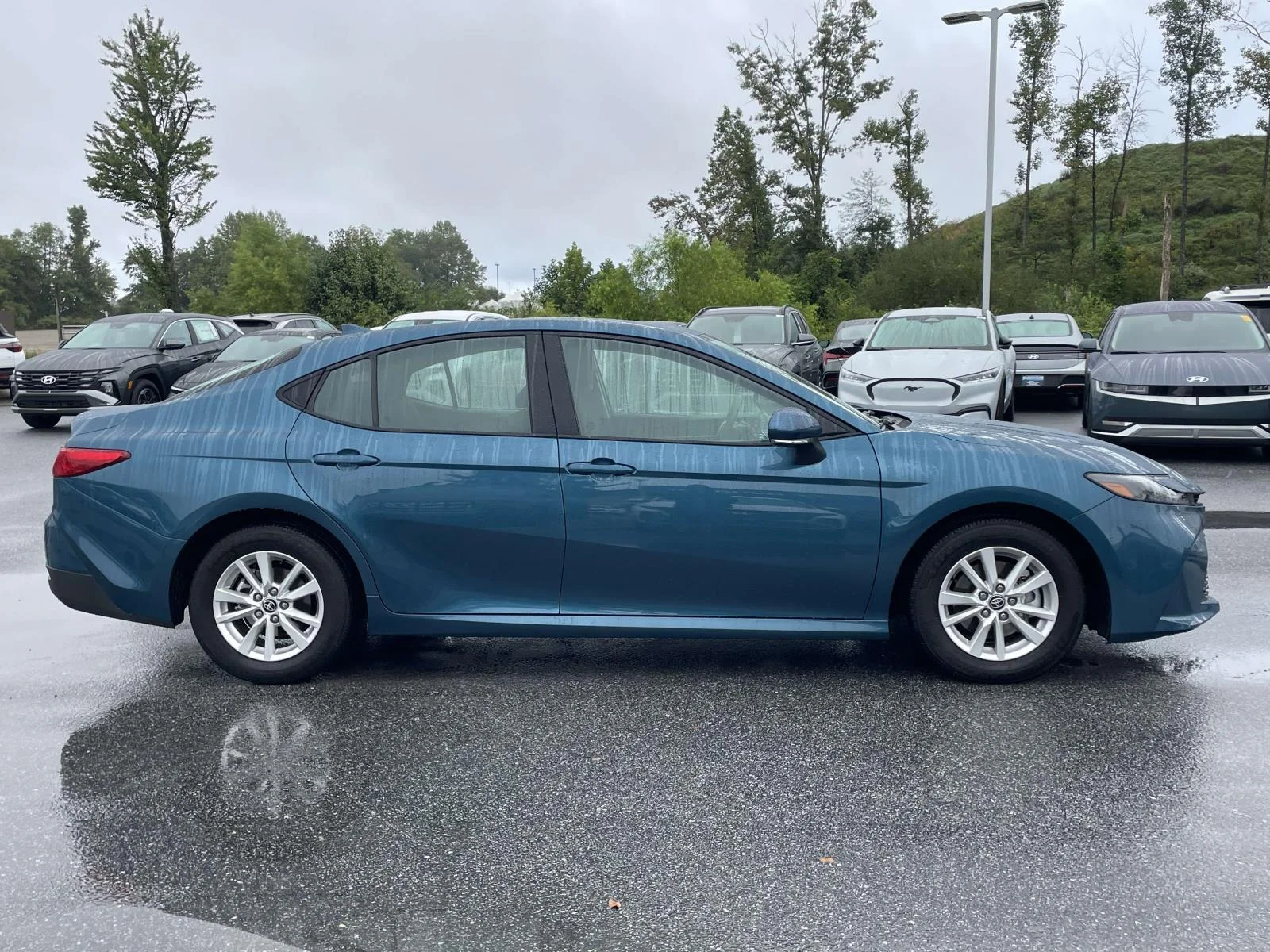 Used 2026 Ocean Gem Toyota LE image 28