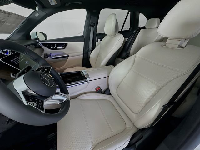 New 2026 Polar White Mercedes-Benz GLC 300 image 52
