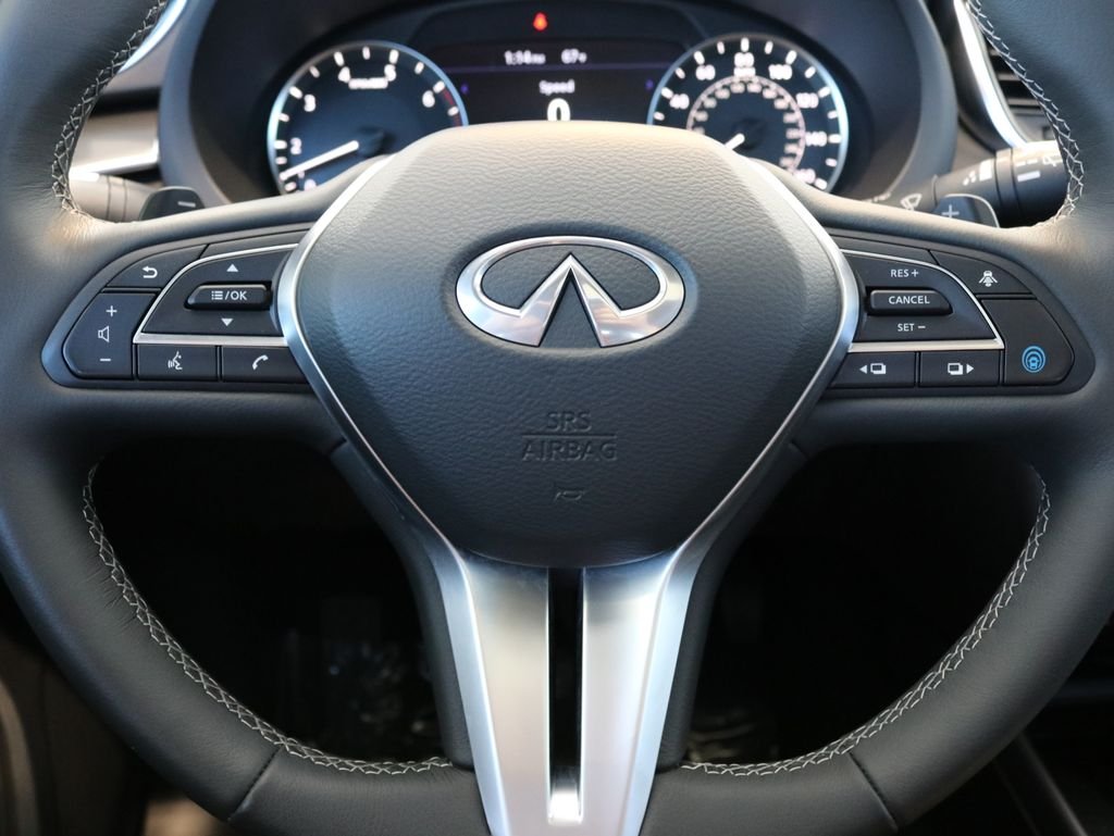 Certified Used 2025 Gray INFINITI LUXE image 41