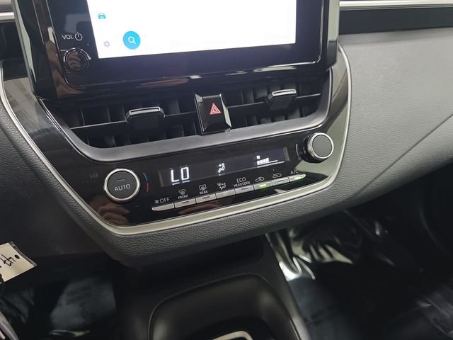 Certified Used 2025 Silver Toyota LE image 21