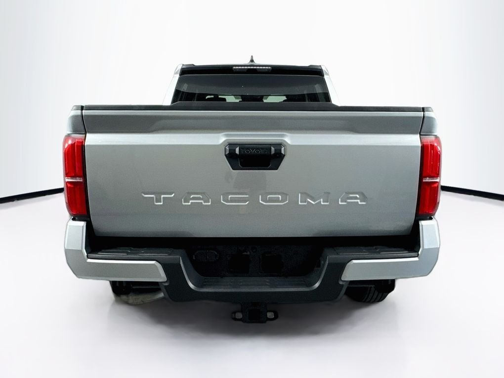Used 2025 Silver Toyota SR5 image 8