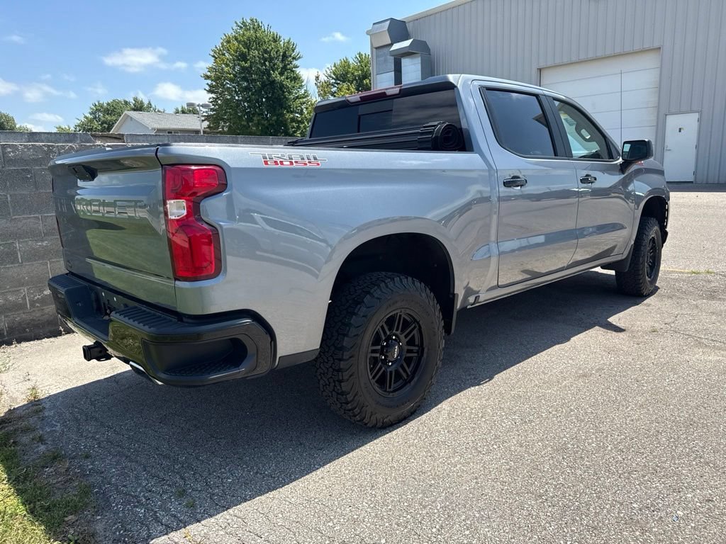 Used 2020 SATIN STEEL METALLIC Chevrolet LT Trail Boss image 4
