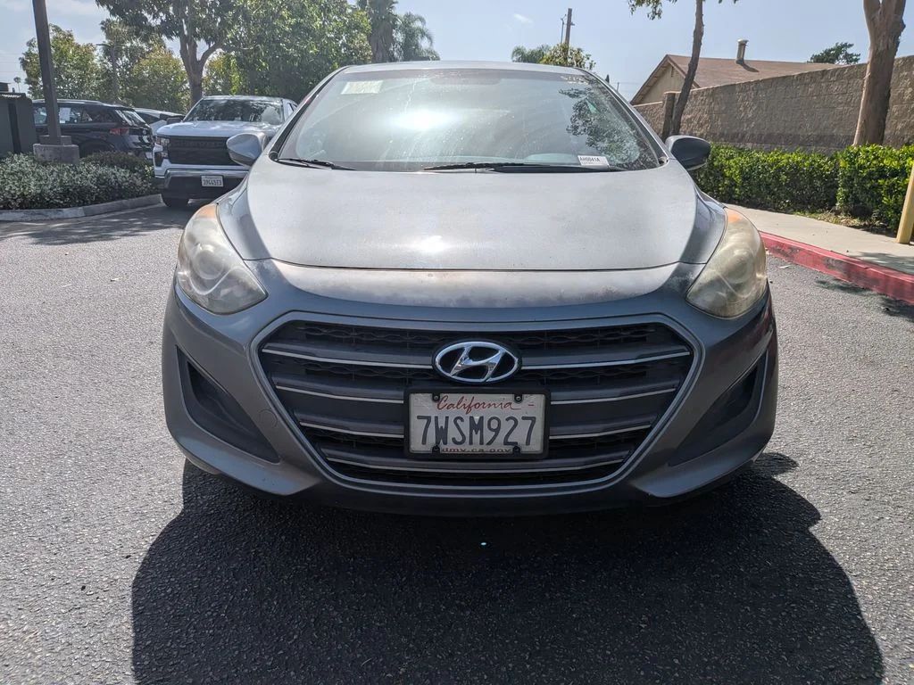 Used 2017 Gray Hyundai Base image 2