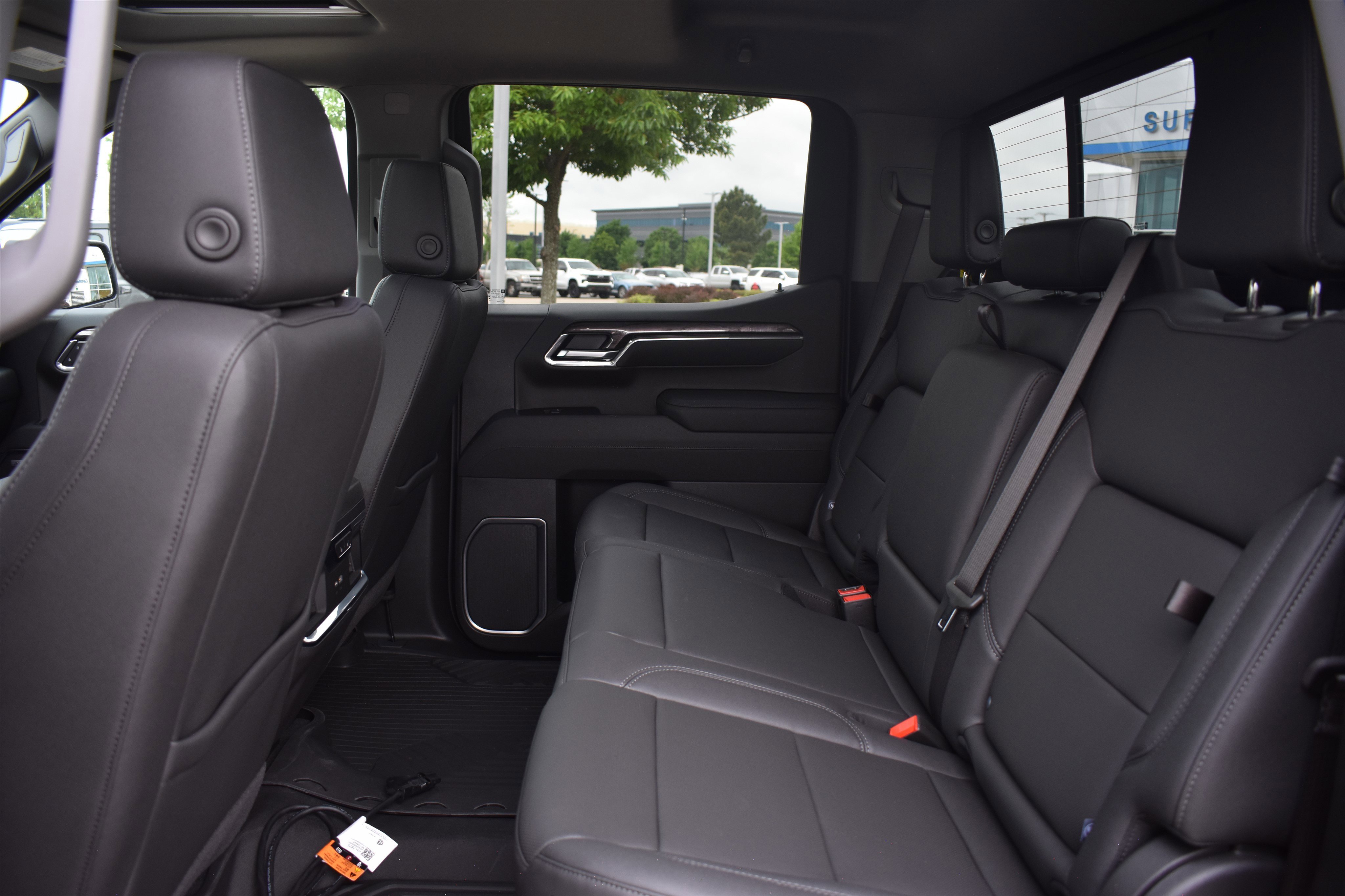 2026 Chevrolet Silverado 1500 LTZ - Photo 19