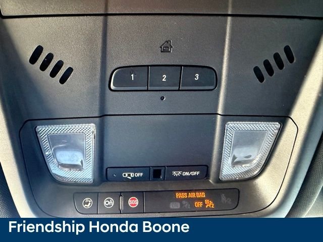 Used 2020 Blue Chevrolet RS image 34