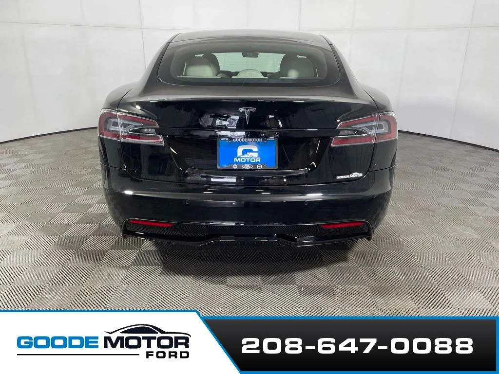 Used 2022 Black Tesla Base image 6