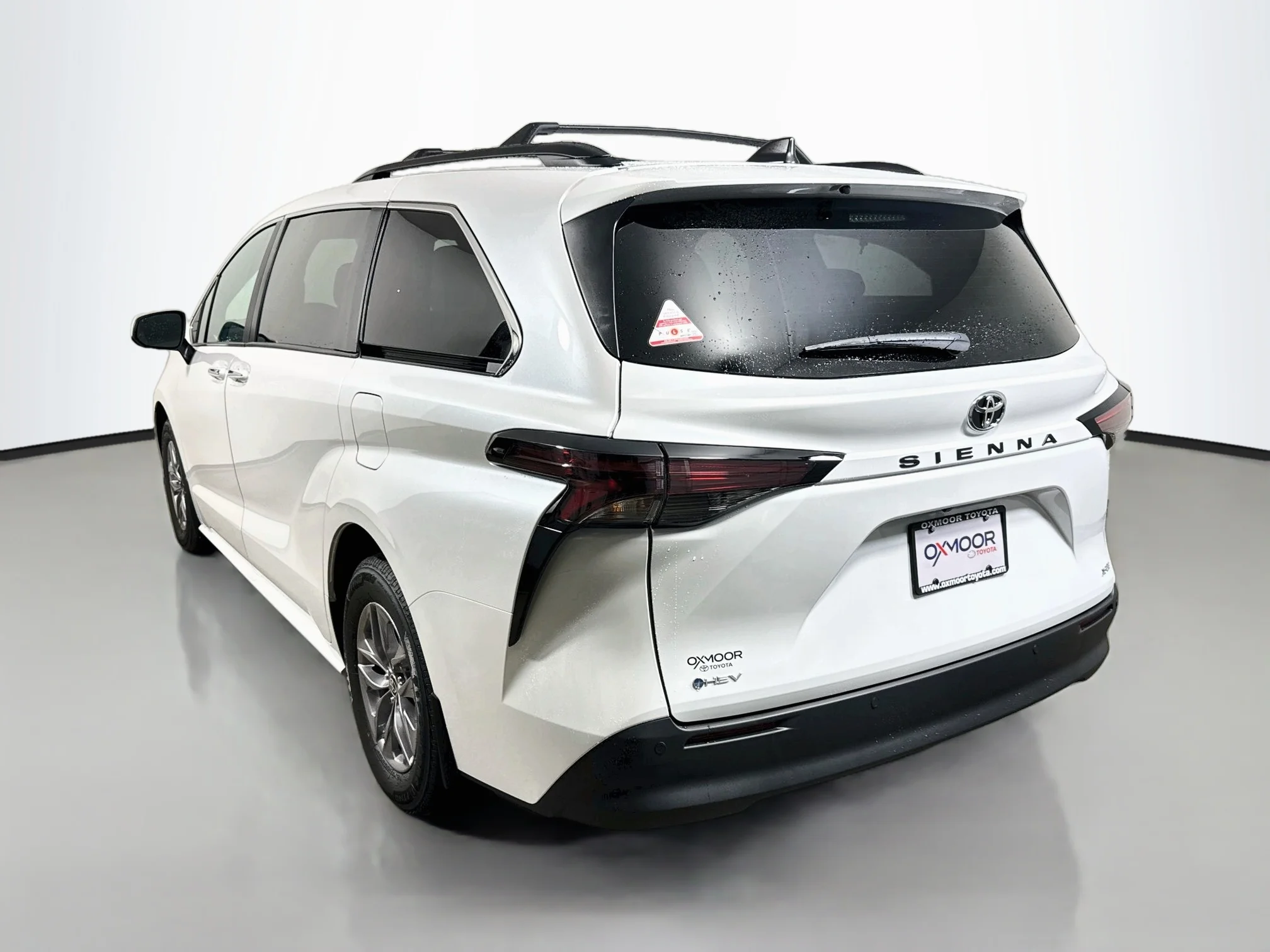 New 2026 Wind Chill Pearl Toyota XLE image 5