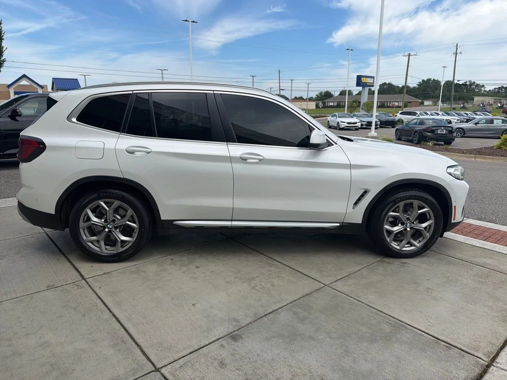 Used 2023 White BMW sDrive30i image 7