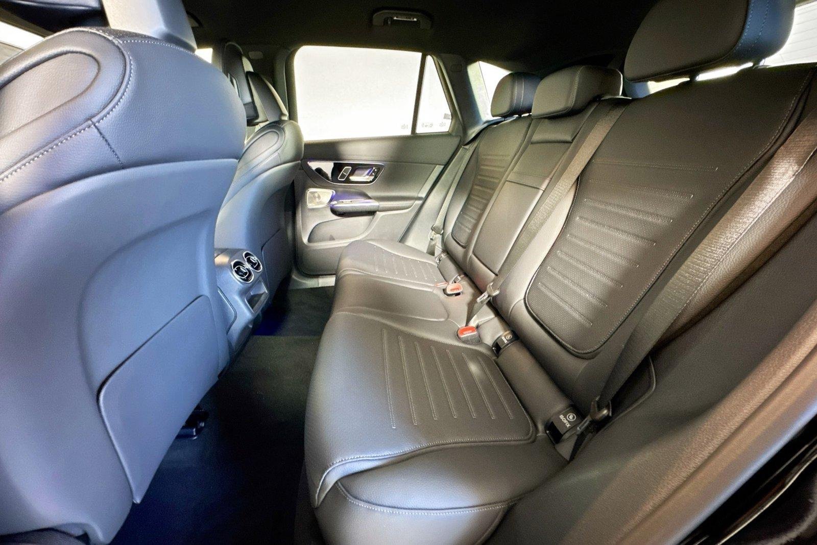New 2026 Black Mercedes-Benz GLC 300 image 21