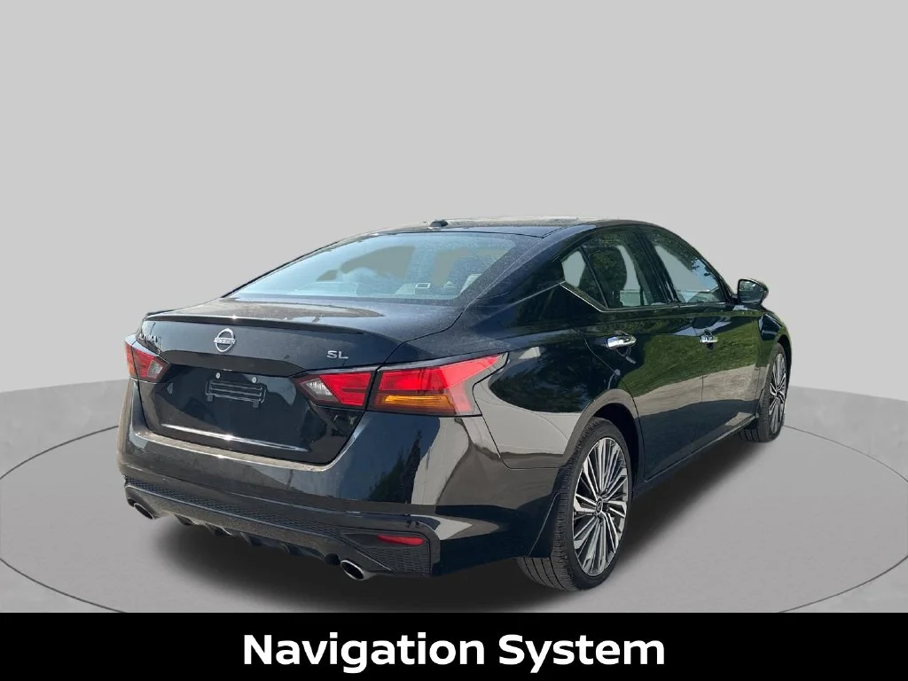 Certified Used 2025 Black Nissan 2.5 SL image 7