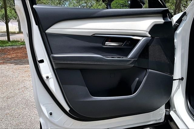 New 2026 Rhodium White Metallic Mazda 2.5 S Preferred AWD image 13