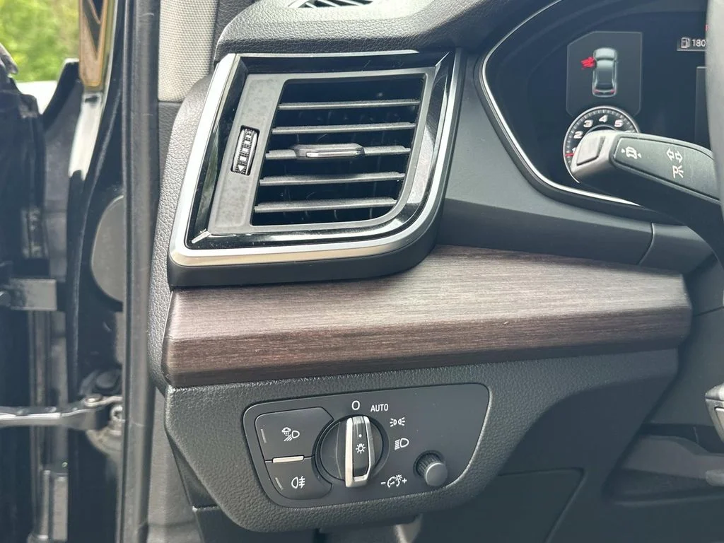 Used 2021 Black Audi 45 Premium Plus image 29