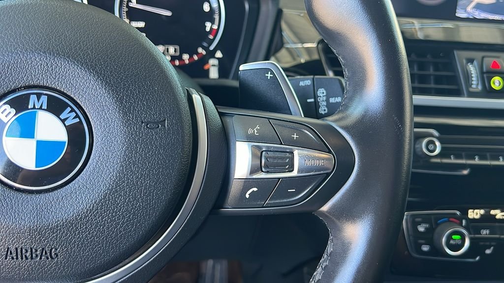 Used 2023 Blue BMW sDrive28i image 19