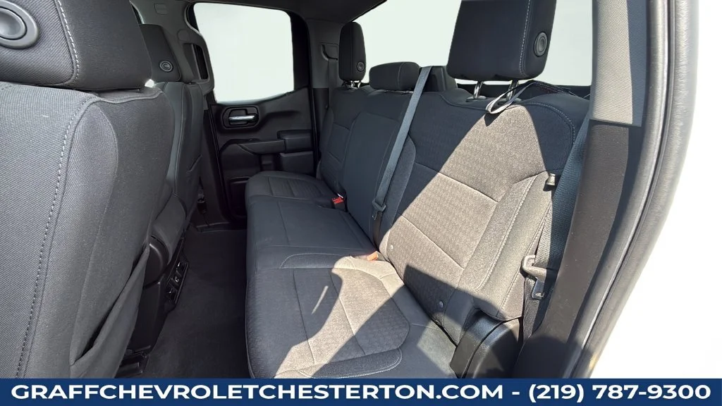 Used 2020 SUMMIT WHITE Chevrolet LT image 39