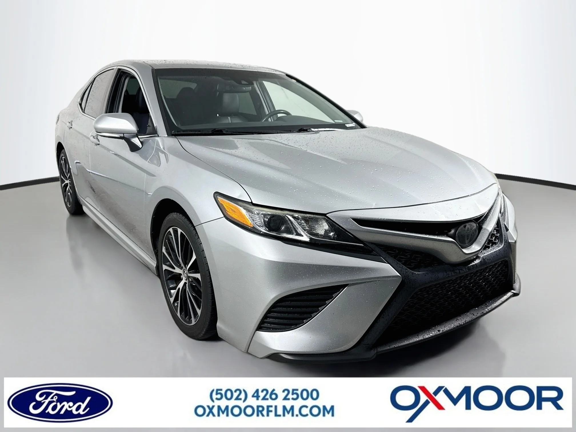 Used 2018 Celestial Silver Metallic Toyota SE image 1