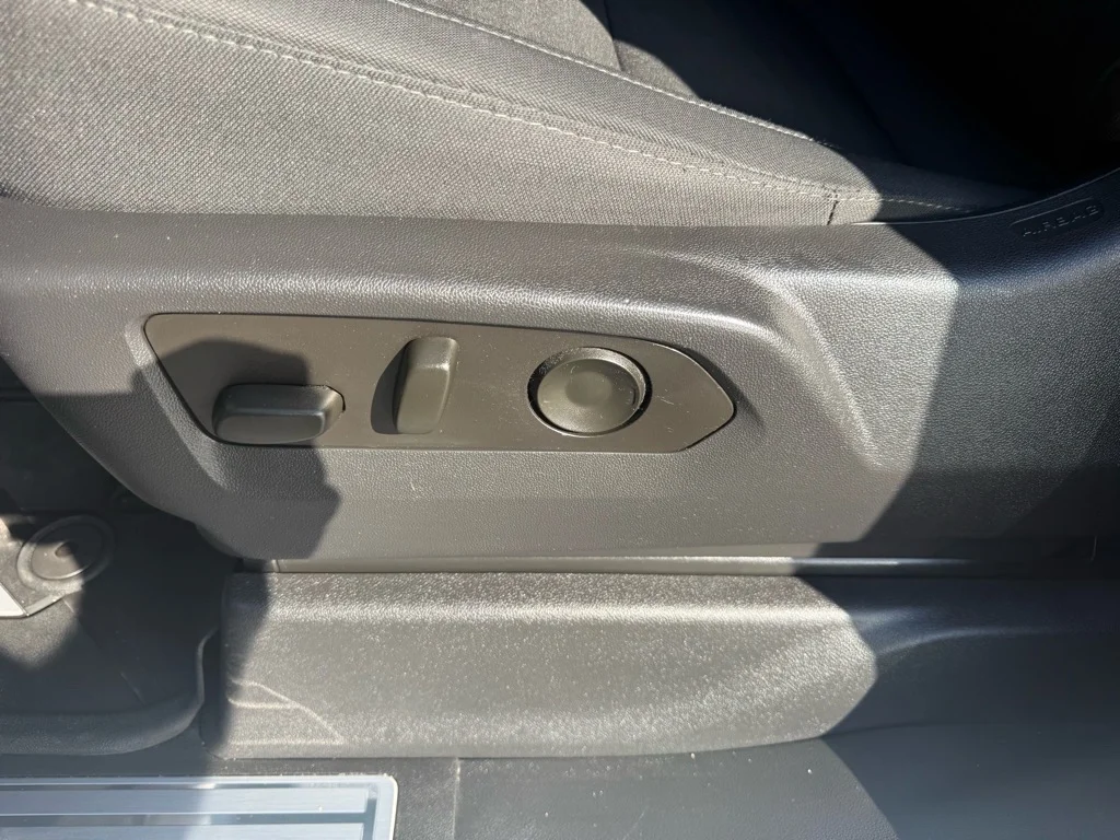 2023 Chevrolet Silverado 1500 RST - Photo 16