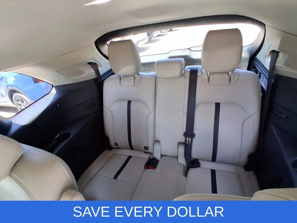 Used 2024 White Mazda 3.3 Turbo Preferred image 16
