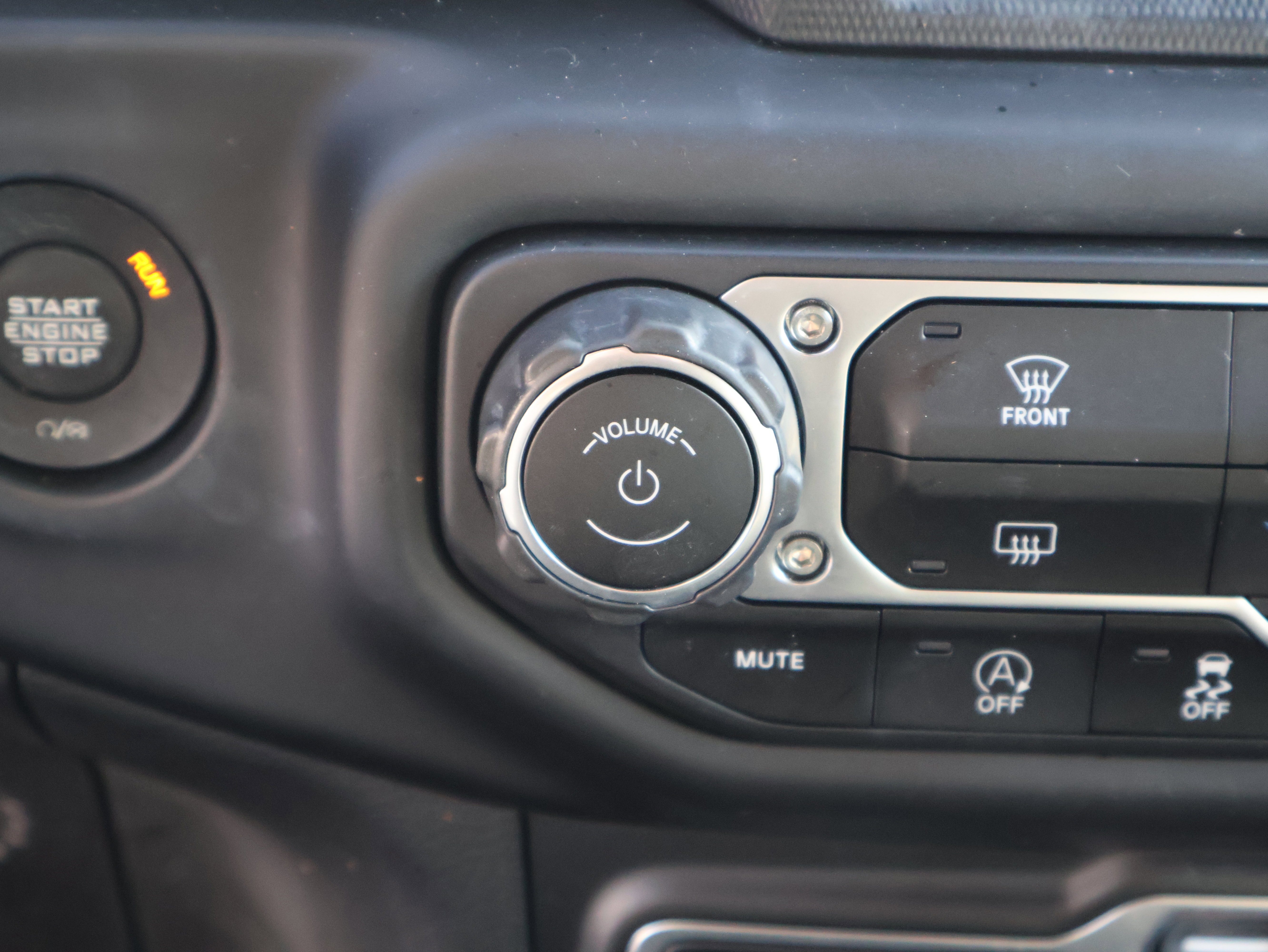 2021 Jeep Wrangler Unlimited Sahara - Photo 31