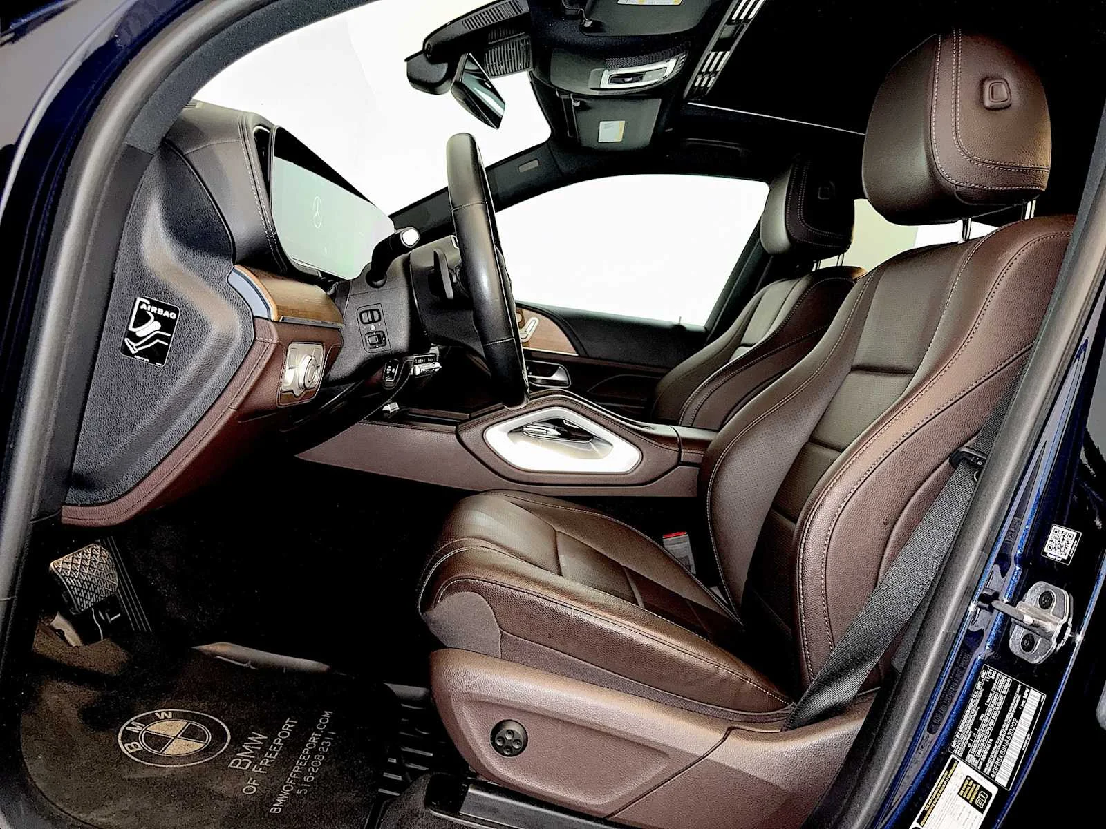 Used 2022 Lunar Blue Metallic Mercedes-Benz GLE 450 image 9
