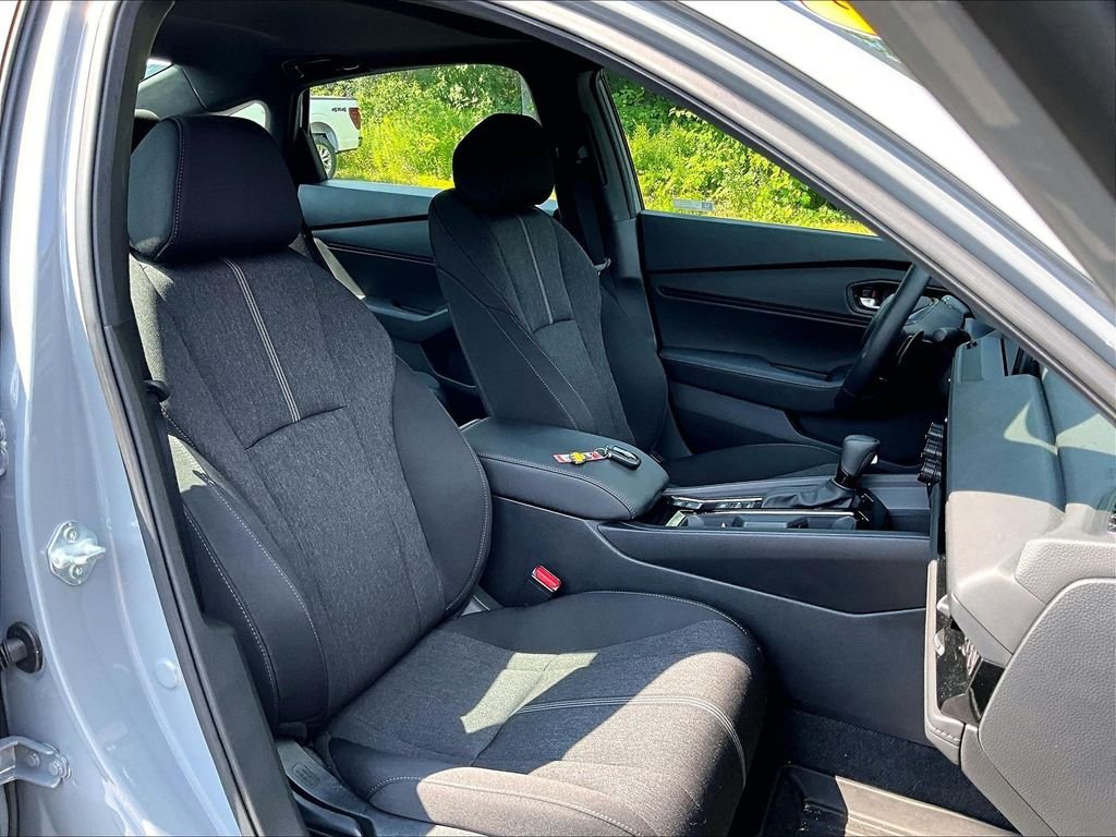 Used 2025 Gray Honda Sport image 11