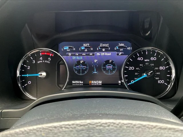 Used 2022 White Ford Platinum image 17