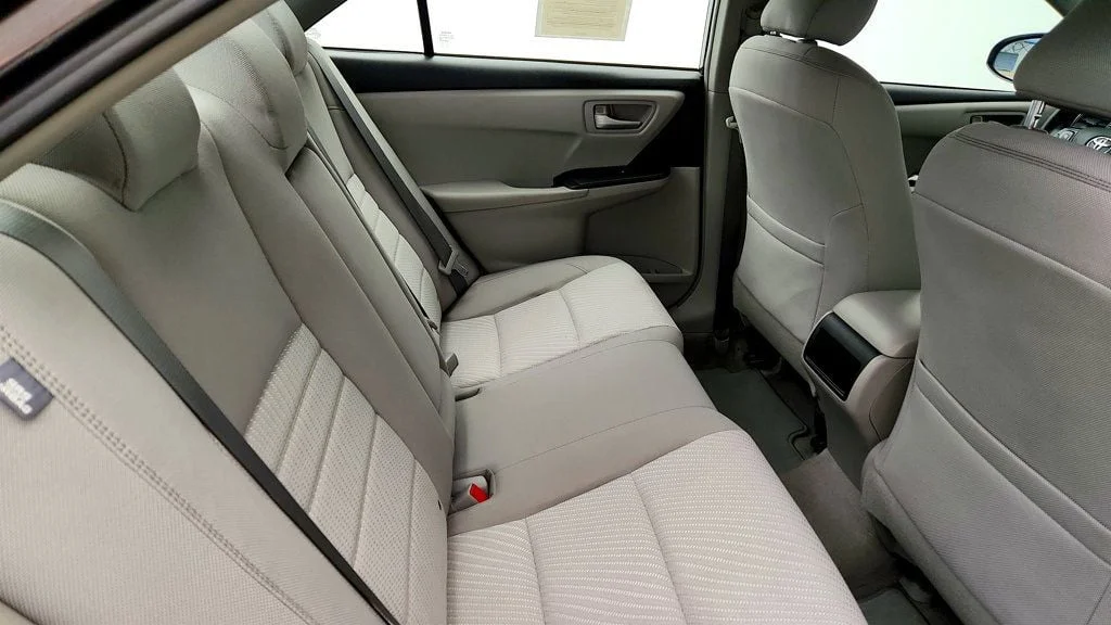Used 2015 Predawn Gray Mica Toyota 4dr Sedan I4 Automatic LE image 22