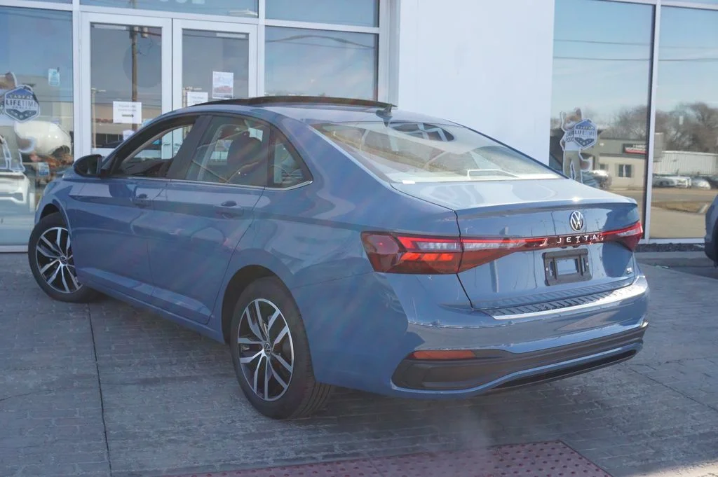 New 2026 Blue Volkswagen 1.5T SE image 7