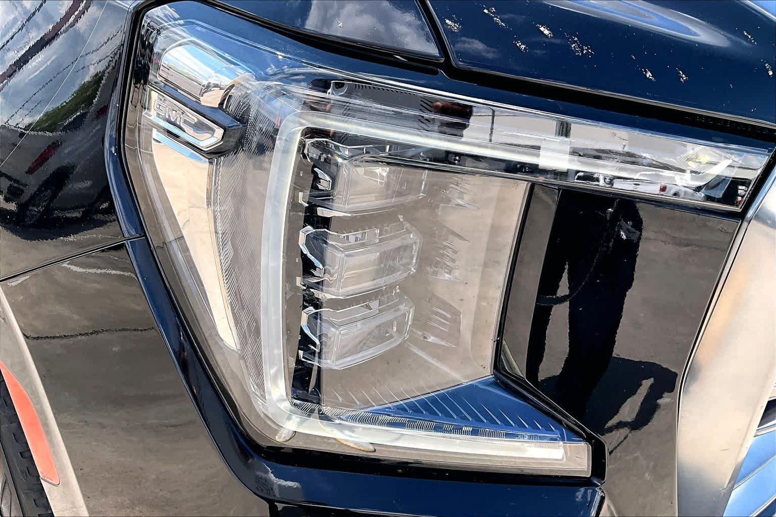 Used 2021 Onyx Black GMC AT4 image 28