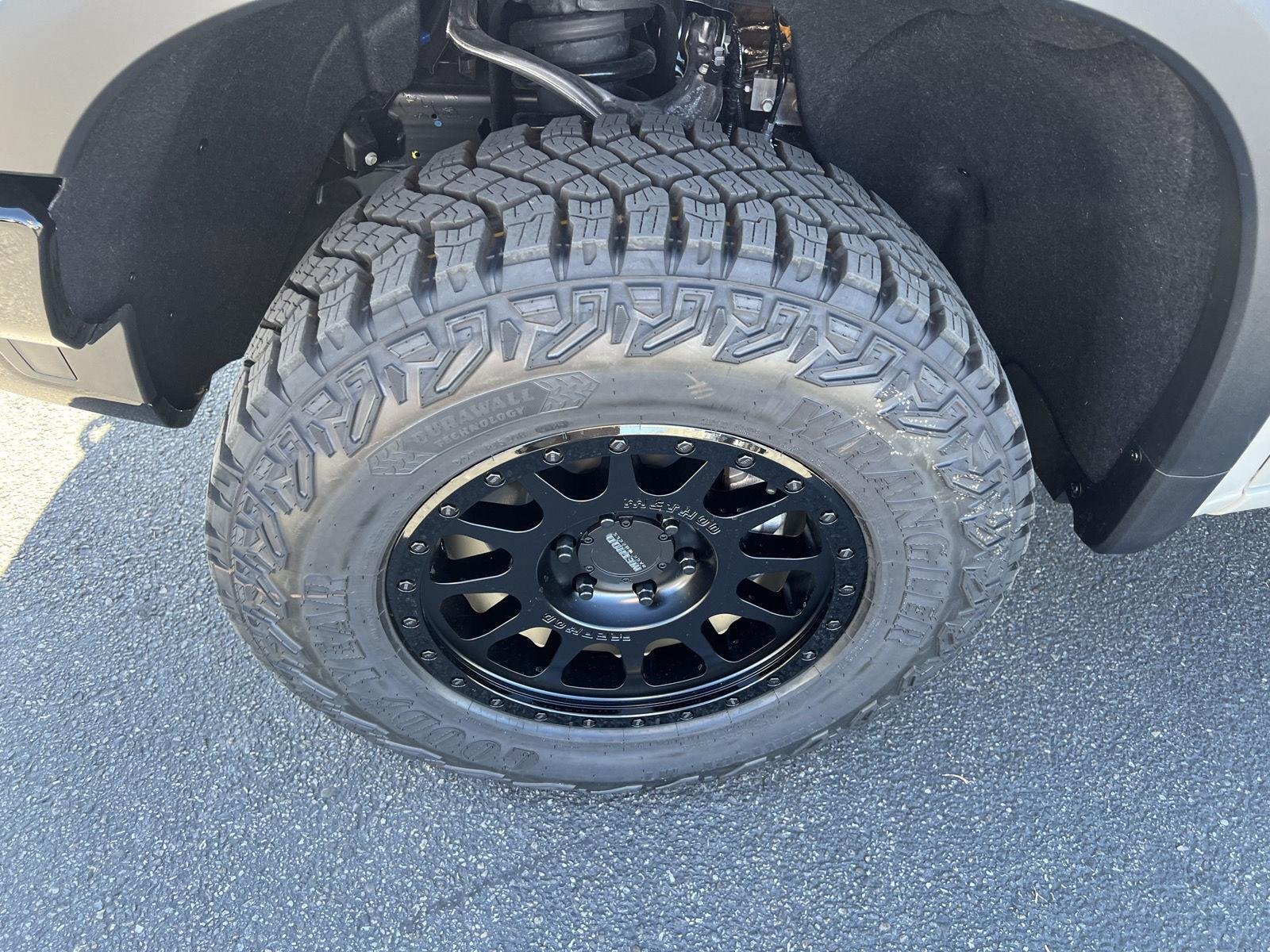 New 2026 White Sands Chevrolet ZR2 image 10