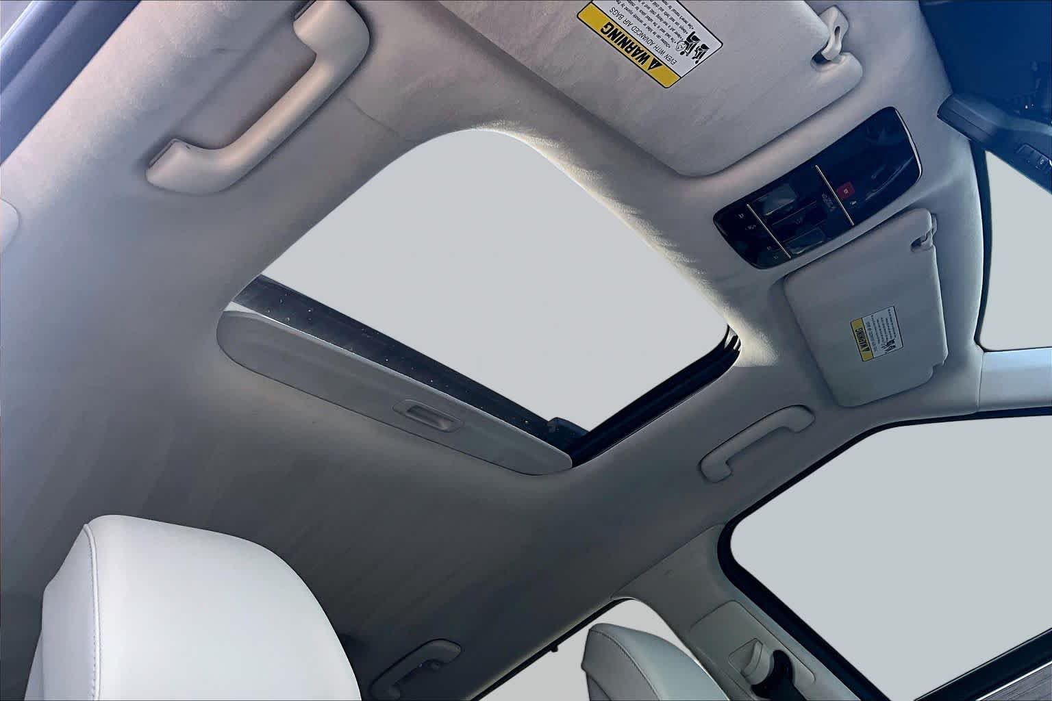 Used 2025 Ecotronic Gray Hyundai Calligraphy image 14