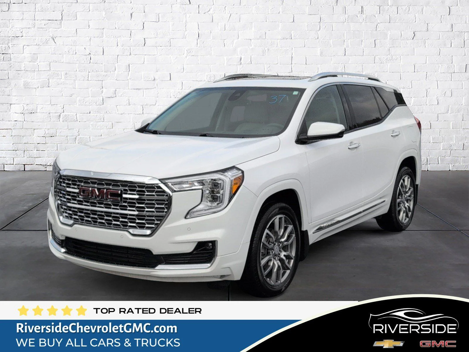 2023 GMC Terrain Denali AWD's photo