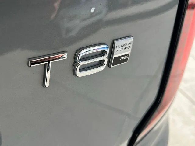 2026 Volvo XC90 Plus - Photo 33