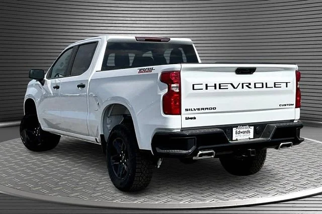 New 2026 Summit White Chevrolet Custom Trail Boss image 3