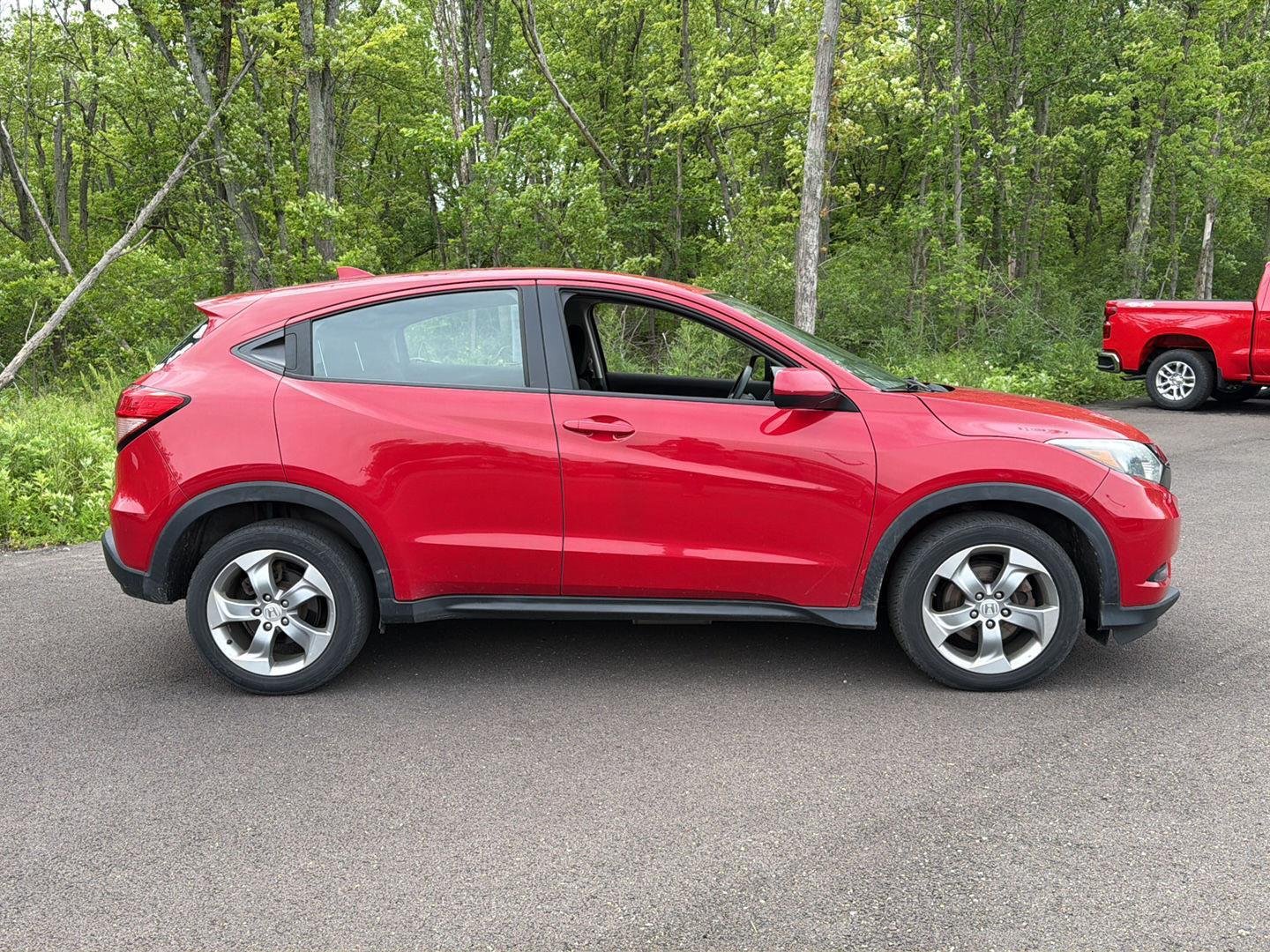 Used 2018 Milano Red Honda LX image 8